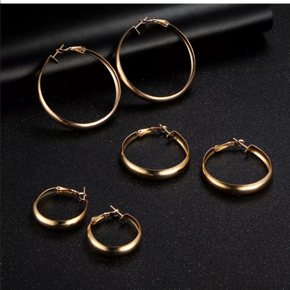 Jewelry - [3pair set] Gold hoop fashion classic earrings